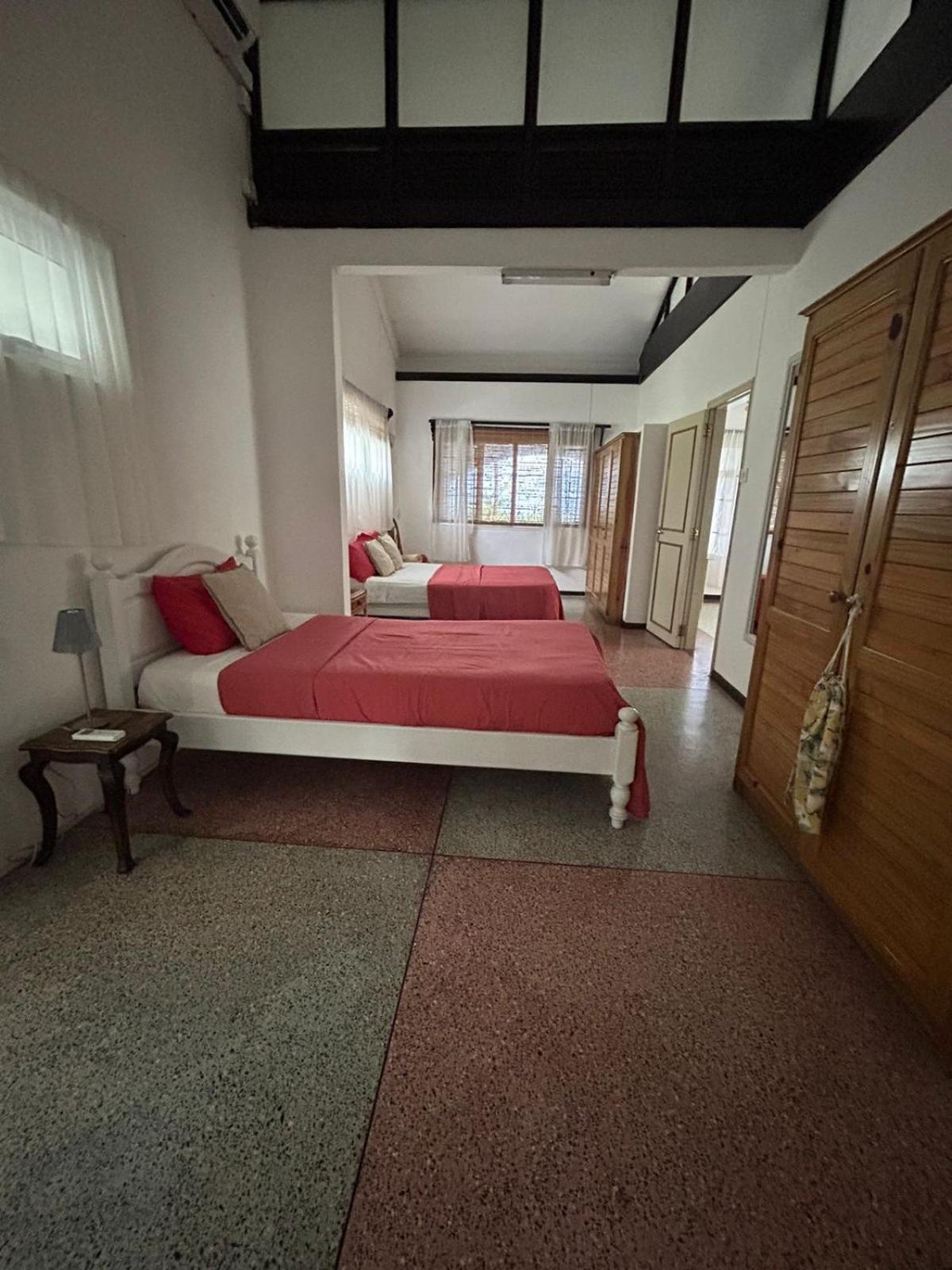 Villa Karel Mauritius Beach House Riambel Eksteriør billede