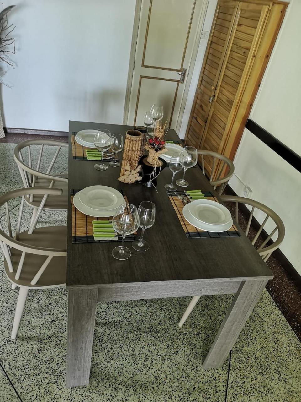 Villa Karel Mauritius Beach House Riambel Eksteriør billede